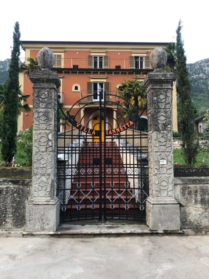 Villa Iannetta Di Monte CassinoBelmonte Castello エクステリア 写真